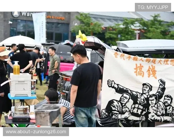 尊龙人生就是博ag旗舰厅：如何利用游戏中的社交系统增强互动与合作体验